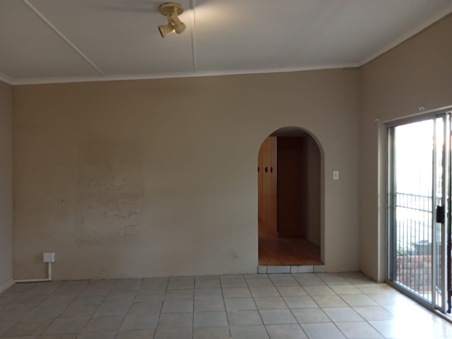 4 Bedroom Property for Sale in Greenfields Eastern Cape
